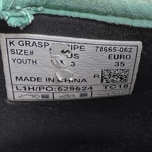 Bogs Sz 3 Snow Rain Boots Classic Stripe Gray Green Girl Youth. - Picture 11 of 11